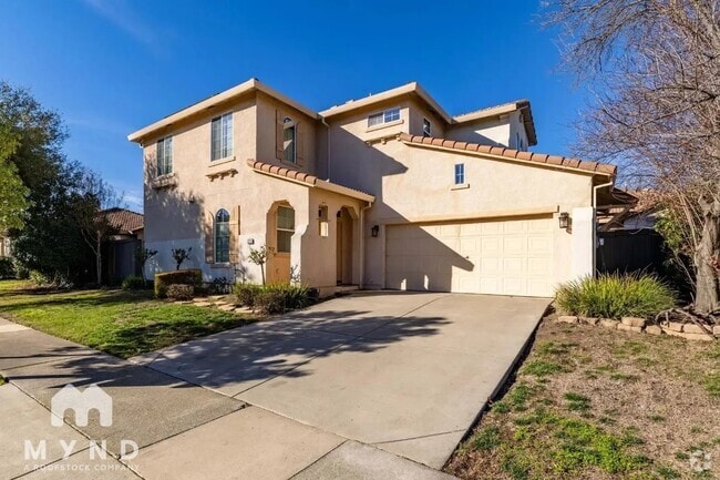 Building Photo - 5325 Dunlay Dr
