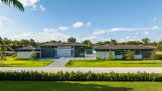 Foto del edificio - 11911 NW 2nd St