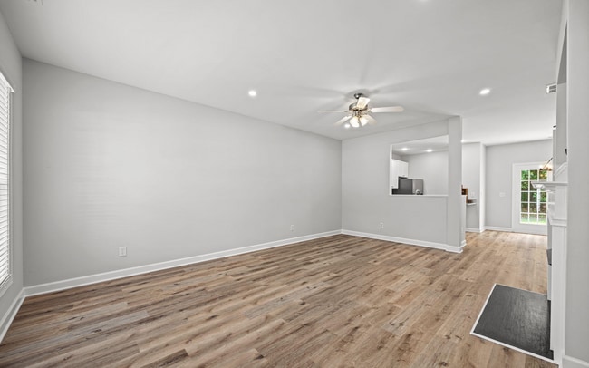 Building Photo - 6058 San Marcos Way