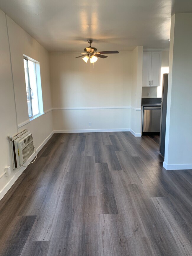 Foto del edificio - 720 Crenshaw Blvd