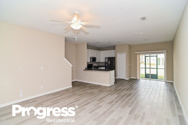 Building Photo - 1329 Grassland Ave