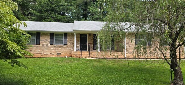 Foto del edificio - 2902 Highbrook Ct