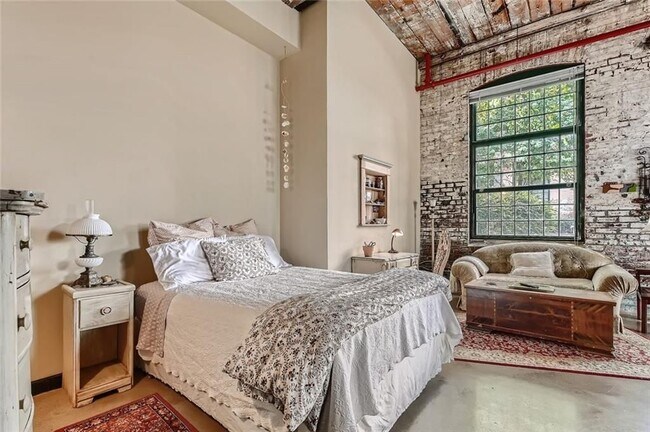 Foto del edificio - 170 Boulevard, 101F