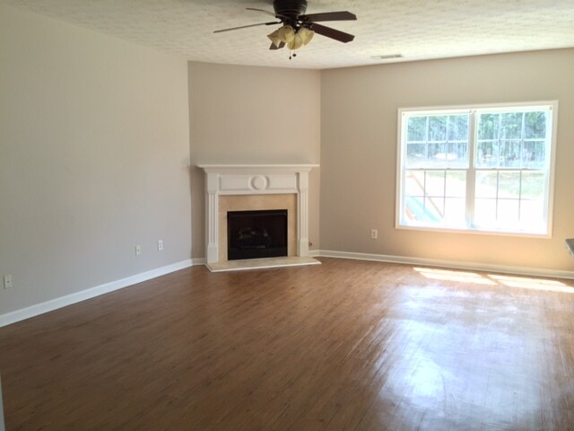 Foto del edificio - 4690 Plantation Mill Trl