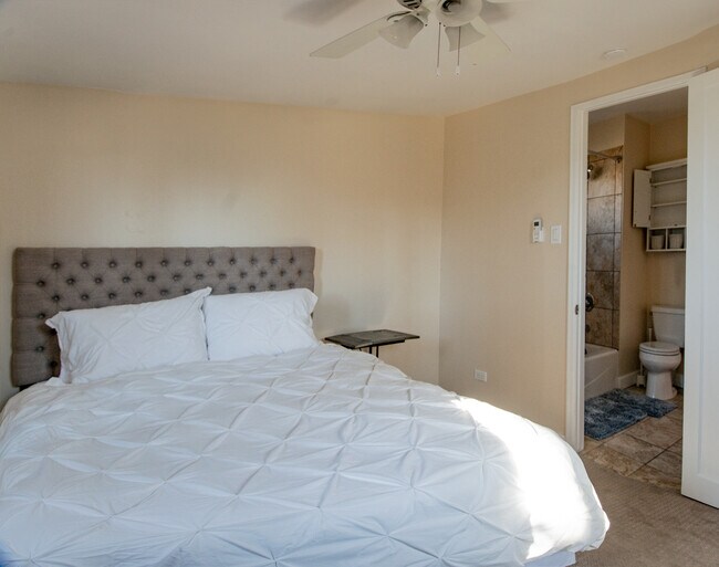 Foto del edificio - 4051 S Pearl St