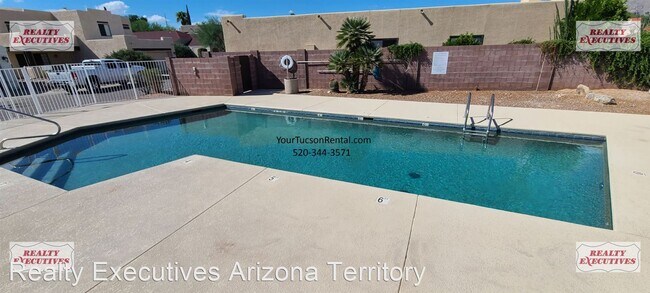 Foto del edificio - 3 br, 2 bath House - 6155 N Integrity Dr