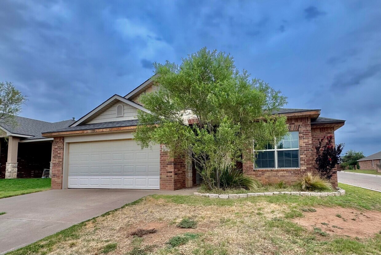 Foto principal - 6918 95th St