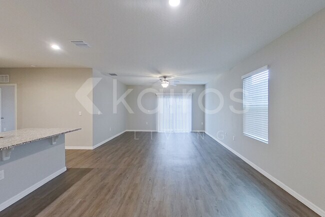 Foto del edificio - 32037 Katelin Cir