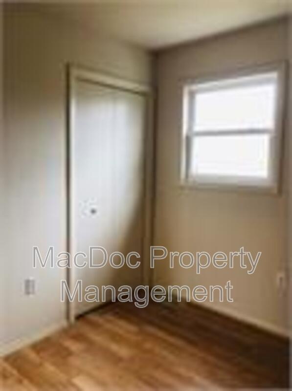 Foto del edificio - 911 Anvil Rd