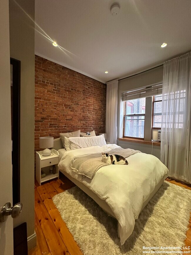 Foto del edificio - 17 Garrison St