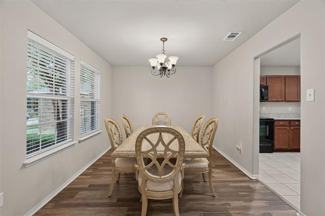 Foto del edificio - 6025 Deck House Rd