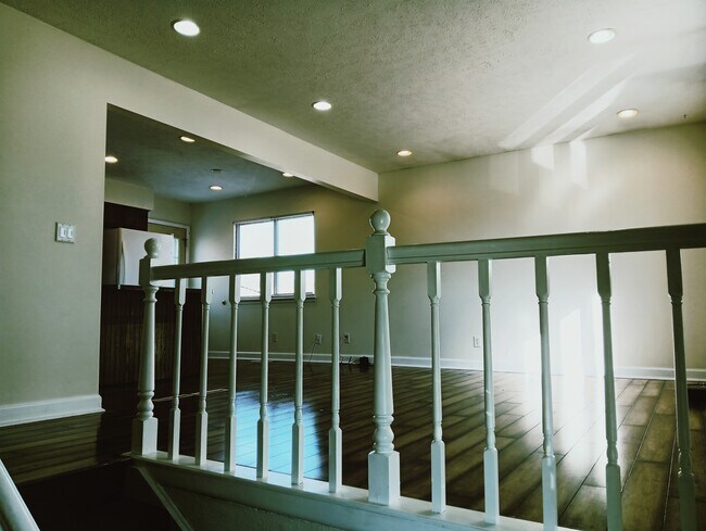 Foto del edificio - 10636 Nicholas St