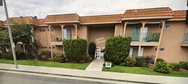 Foto del edificio - 16941 Green Ln