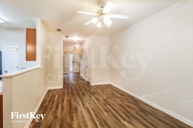 Building Photo - 243 Brookview Drive