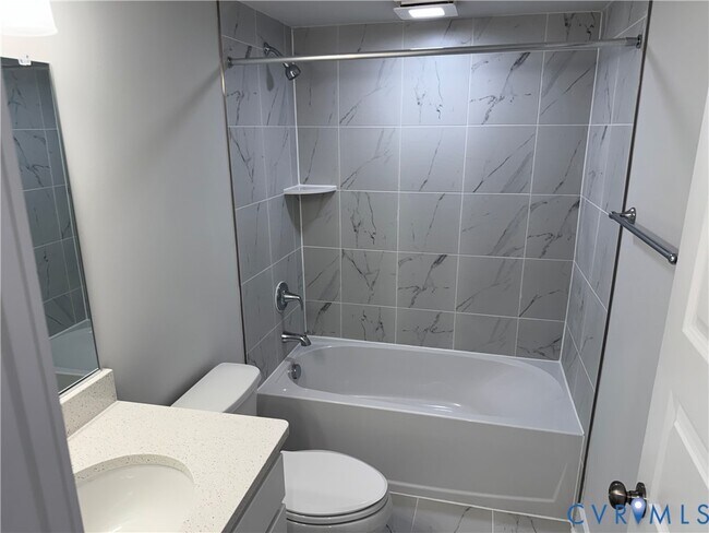 Foto del edificio - 9435 Alquist St