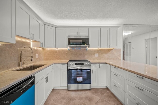 Foto del edificio - 1703 Park Meadows Dr