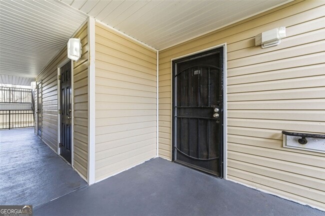 Photo - Spacious 2nd Floor Condo in Lithonia, Georgia -- Vouchers Accepted