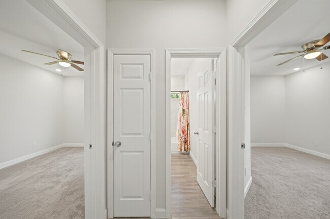 Building Photo - 5602 Belmark St