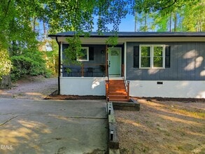 Building Photo - 712 Branniff Dr