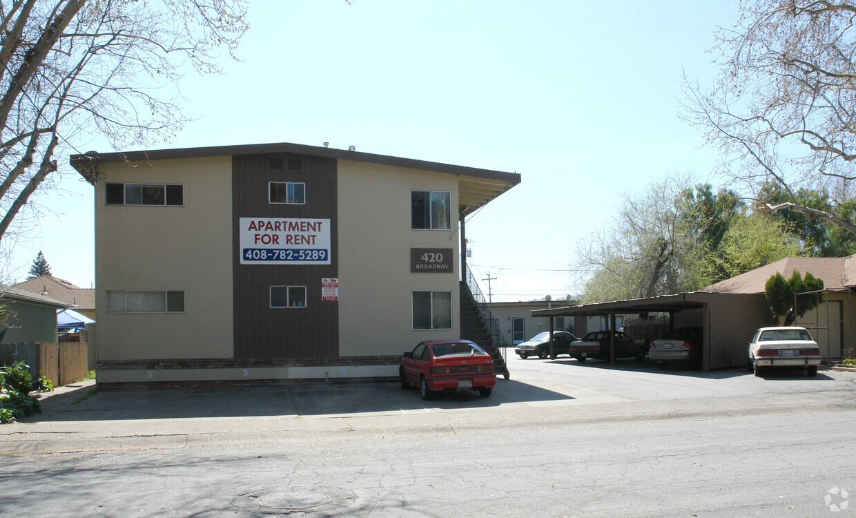 Building Photo - Yuba Apartments