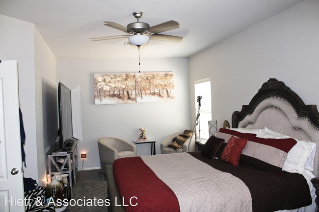 Building Photo - 3 br, 2 bath House - 13477 Coldham St