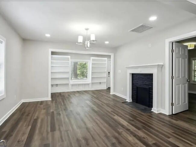 Foto del edificio - 1295 McClure Ave NW