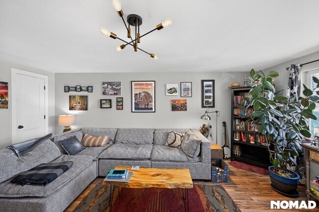 Foto del edificio - 4818 W 11th Ave