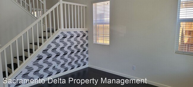 Building Photo - 4 br, 2.5 bath House - 2871 Frigate Bird Dr