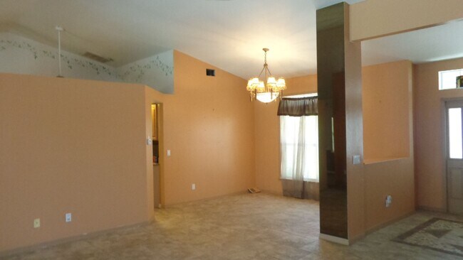 Foto del edificio - 1207 NW 18th St