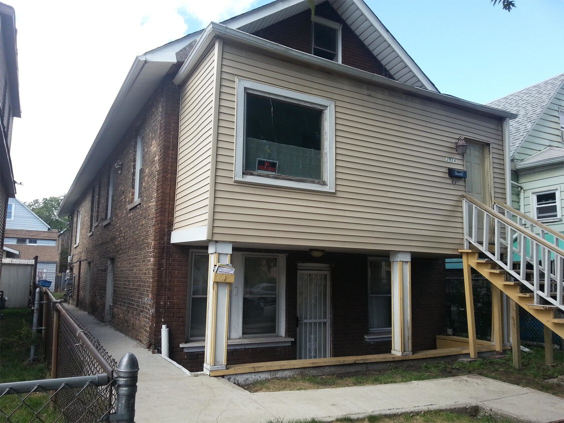 3924 Catalpa St Unit 1, East Chicago, IN 46312 Apartment for Rent in