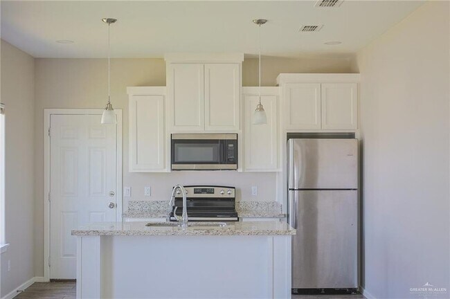 Foto del edificio - 5601 Sandpiper Ave