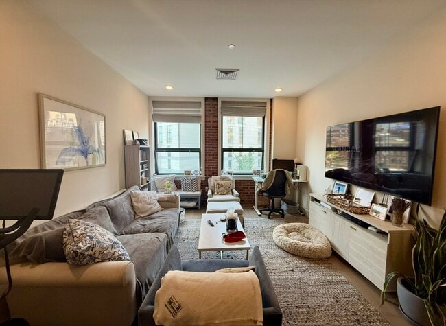 Foto del edificio - 121 Portland St