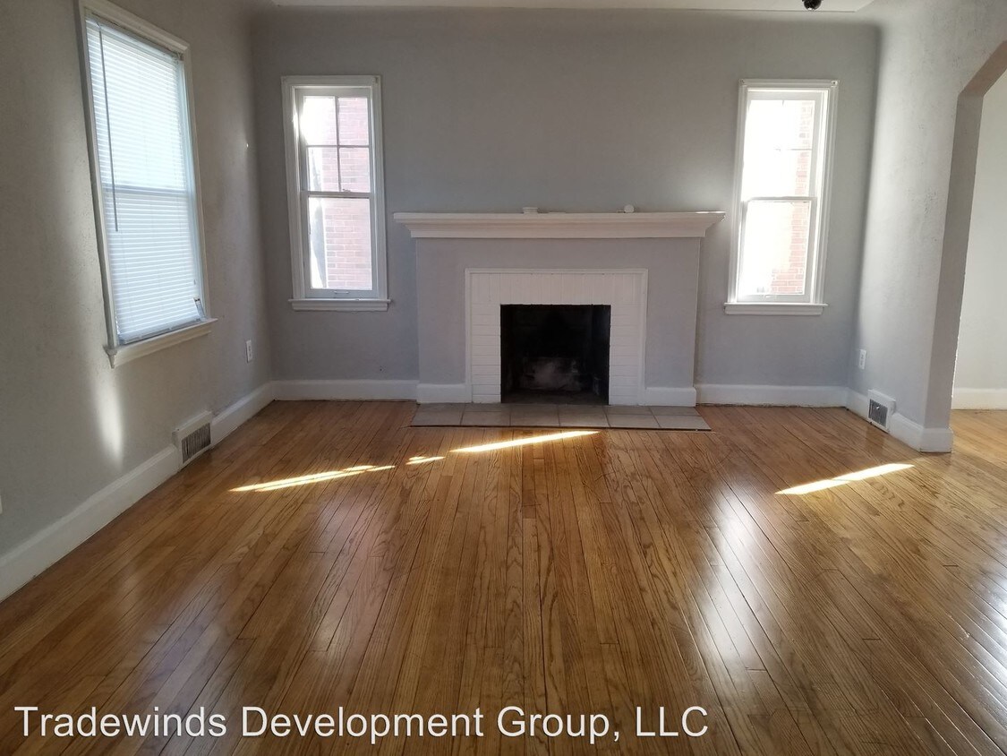 Foto del edificio - 3 br, 1.5 bath House - 16851 Snowden