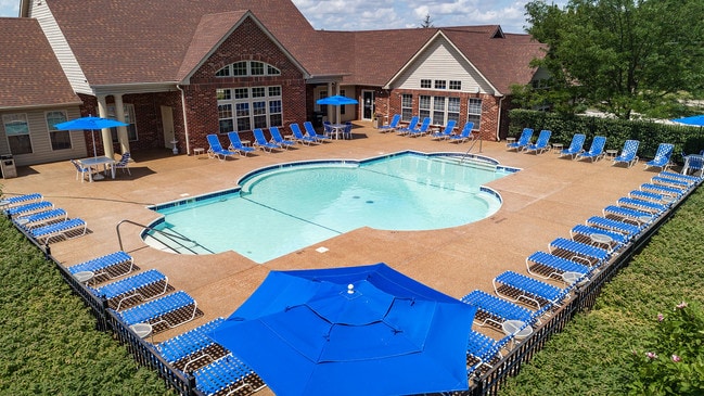 Waterways Main Pool - The Waterways of Lake Saint Louis Apartments