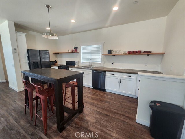 Building Photo - 6658 National Park Dr