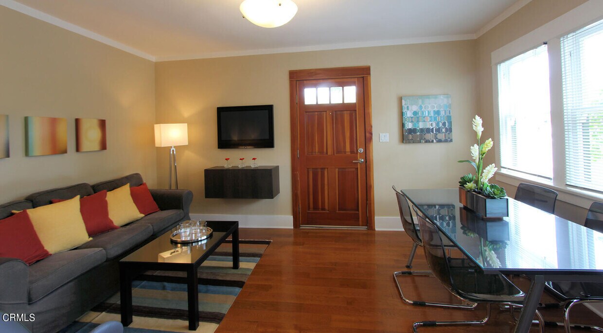 Foto principal - 303 N Hudson Ave