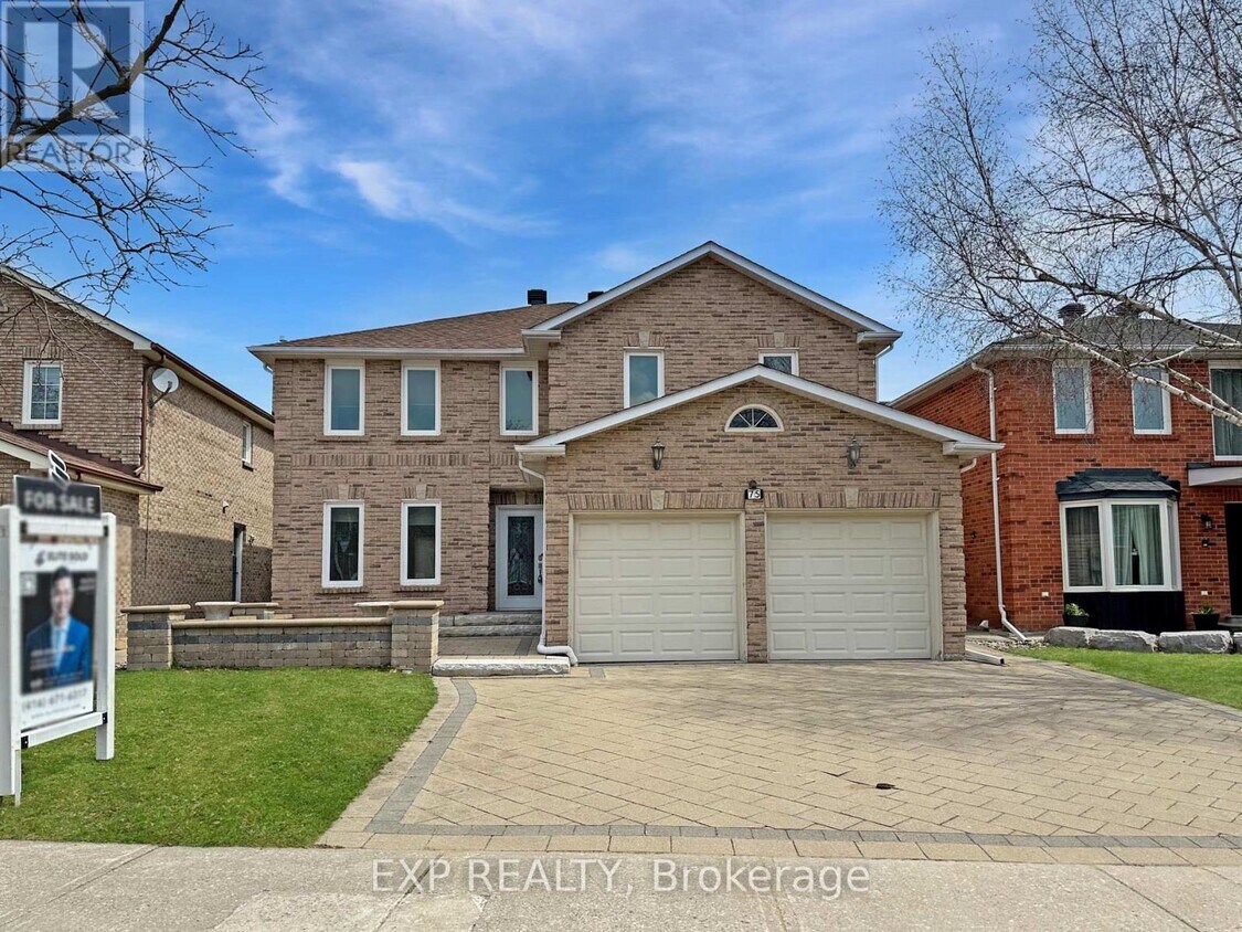 Primary Photo - 75 Somerset Crescent