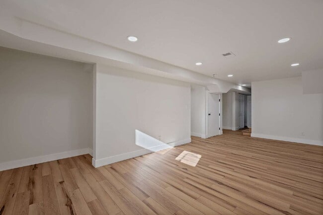 Building Photo - Completely Renovated Two Bedroom-One Bathroom Ready Now!