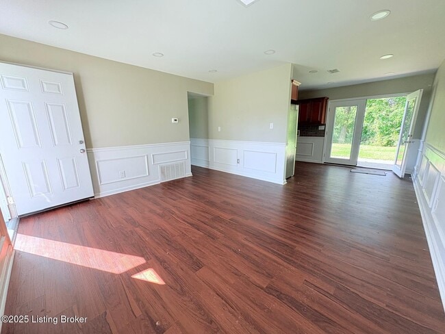 Foto del edificio - 10806 Milwaukee Way