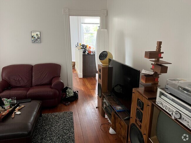 Building Photo - 433 Southview Ave