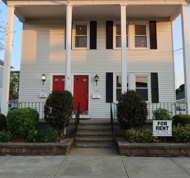 Building Photo - 369 Carter Ave