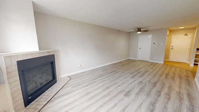 Photo du bâtiment - MASONVILLE 2 BEDROOOM FOR JUNE RENTAL