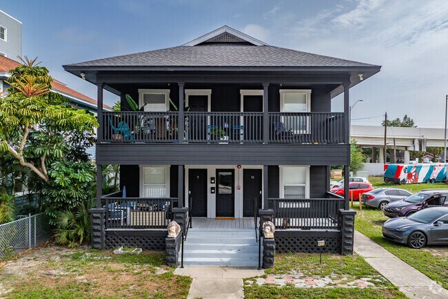 805 4th Ave N San Petersburgo, FL - Satoshi Sol