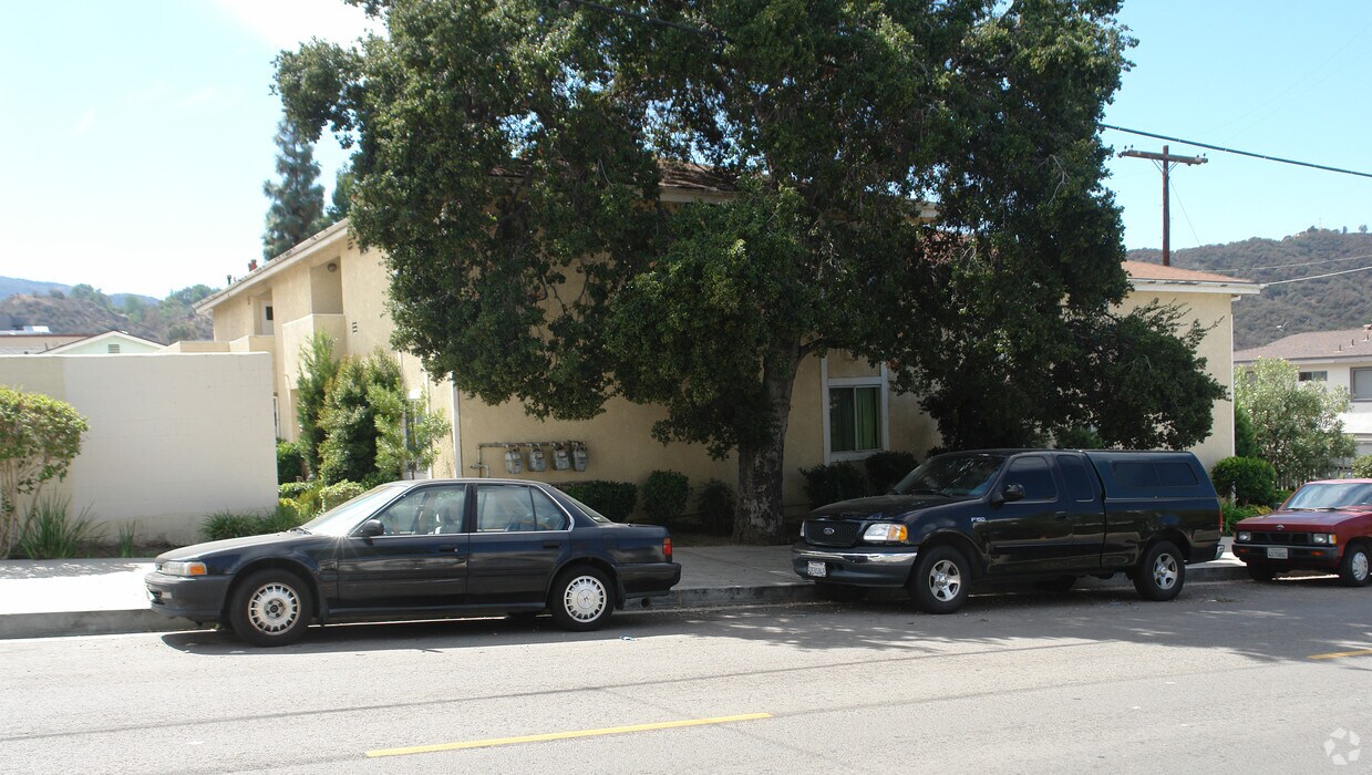 Building Photo - 7320 Valmont St
