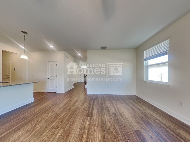 Building Photo - 5792 Hampton Creek Road