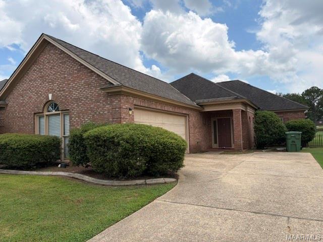 Foto del edificio - 9132 Green Chase Dr