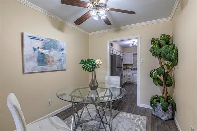 Building Photo - 13535 Red Fern Ln