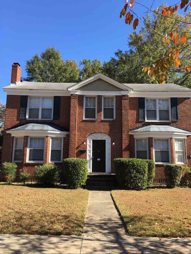 Foto principal - 318 S Woodrow St