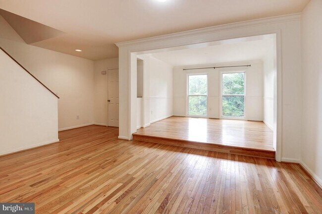 Foto del edificio - 12050 Edgemere Cir