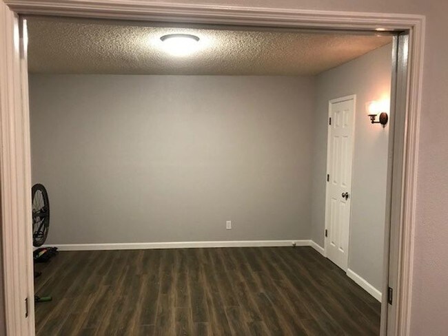 Building Photo - Condo in the Foothills - Short Term Available